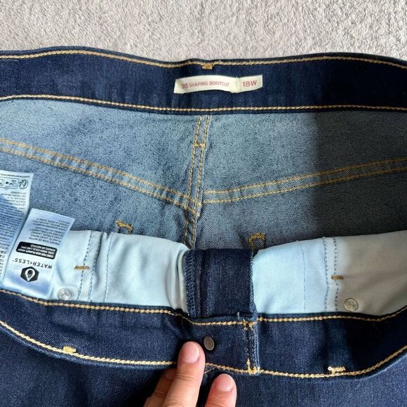 NWOT Levi’s Women’s 315 Shaping Bootcut Jeans - Picture 4 of 10